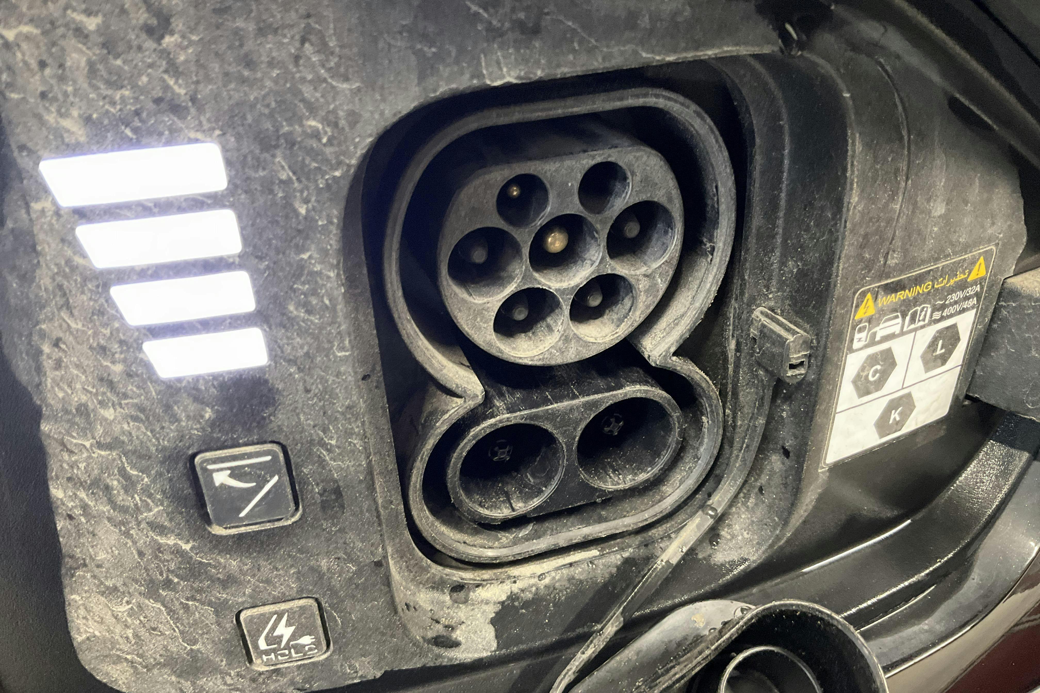 Vehicle Image 14