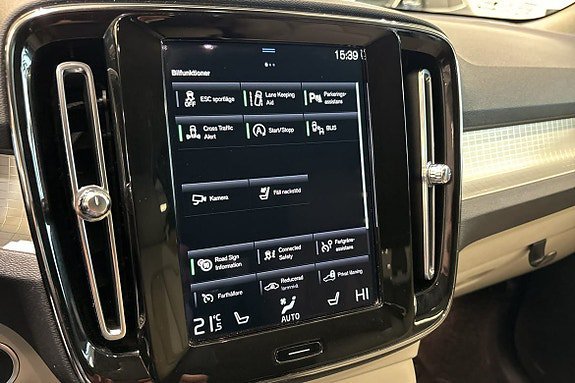 Vehicle Image 26