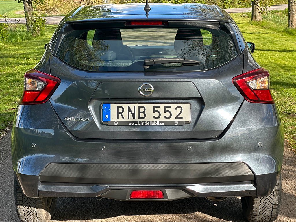 Vehicle Image 6