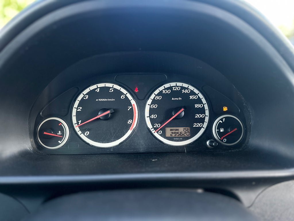 Vehicle Image 16