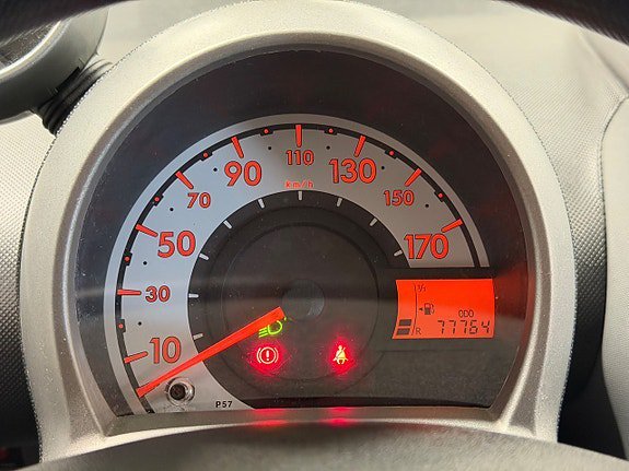 Vehicle Image 13