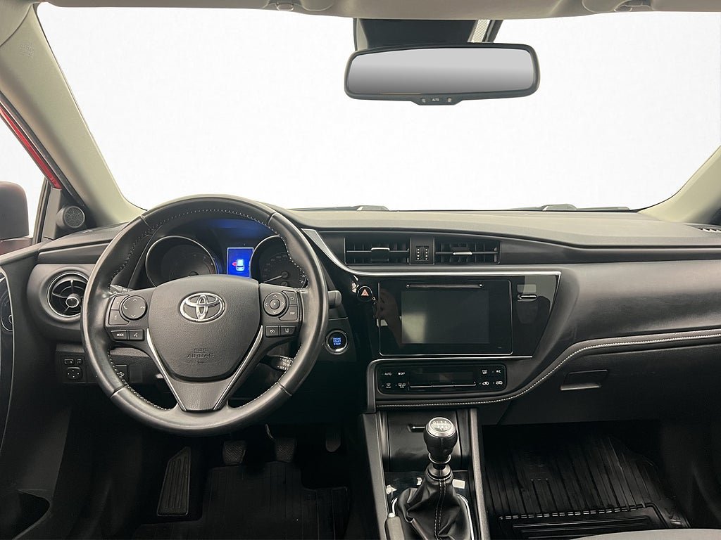 Vehicle Image 18