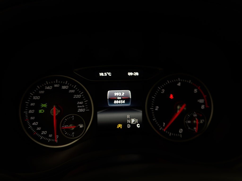 Vehicle Image 21