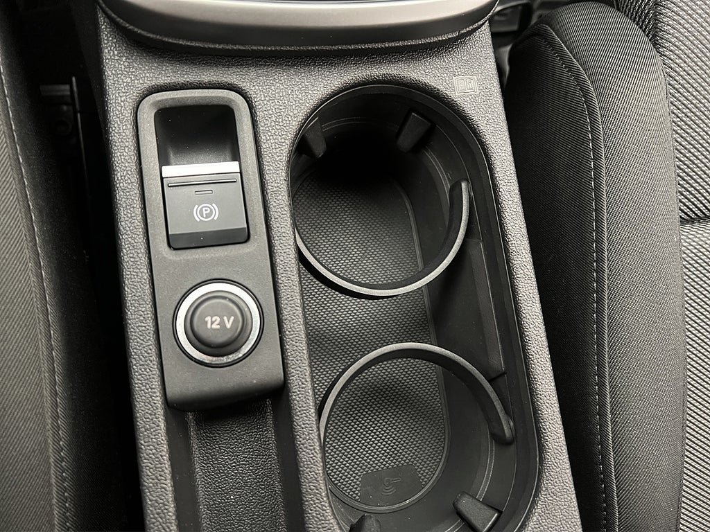 Vehicle Image 29