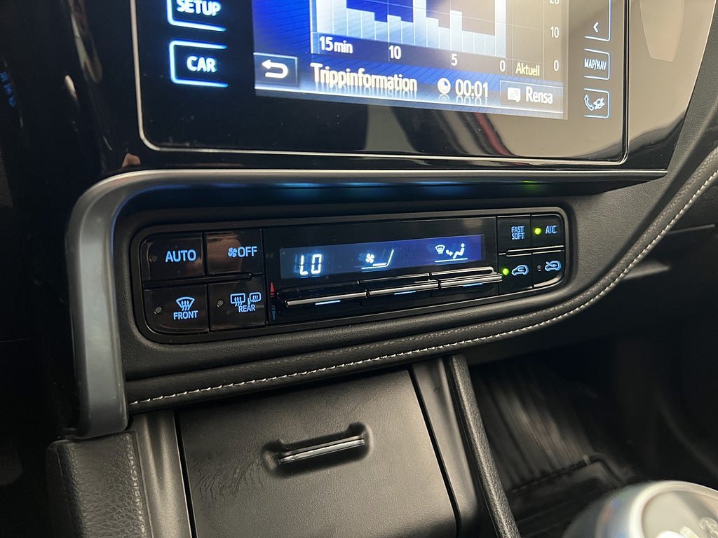 Vehicle Image 28