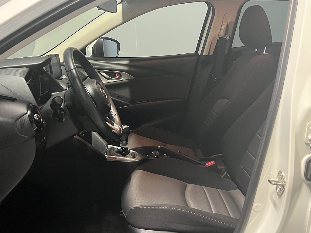 Vehicle Image 9