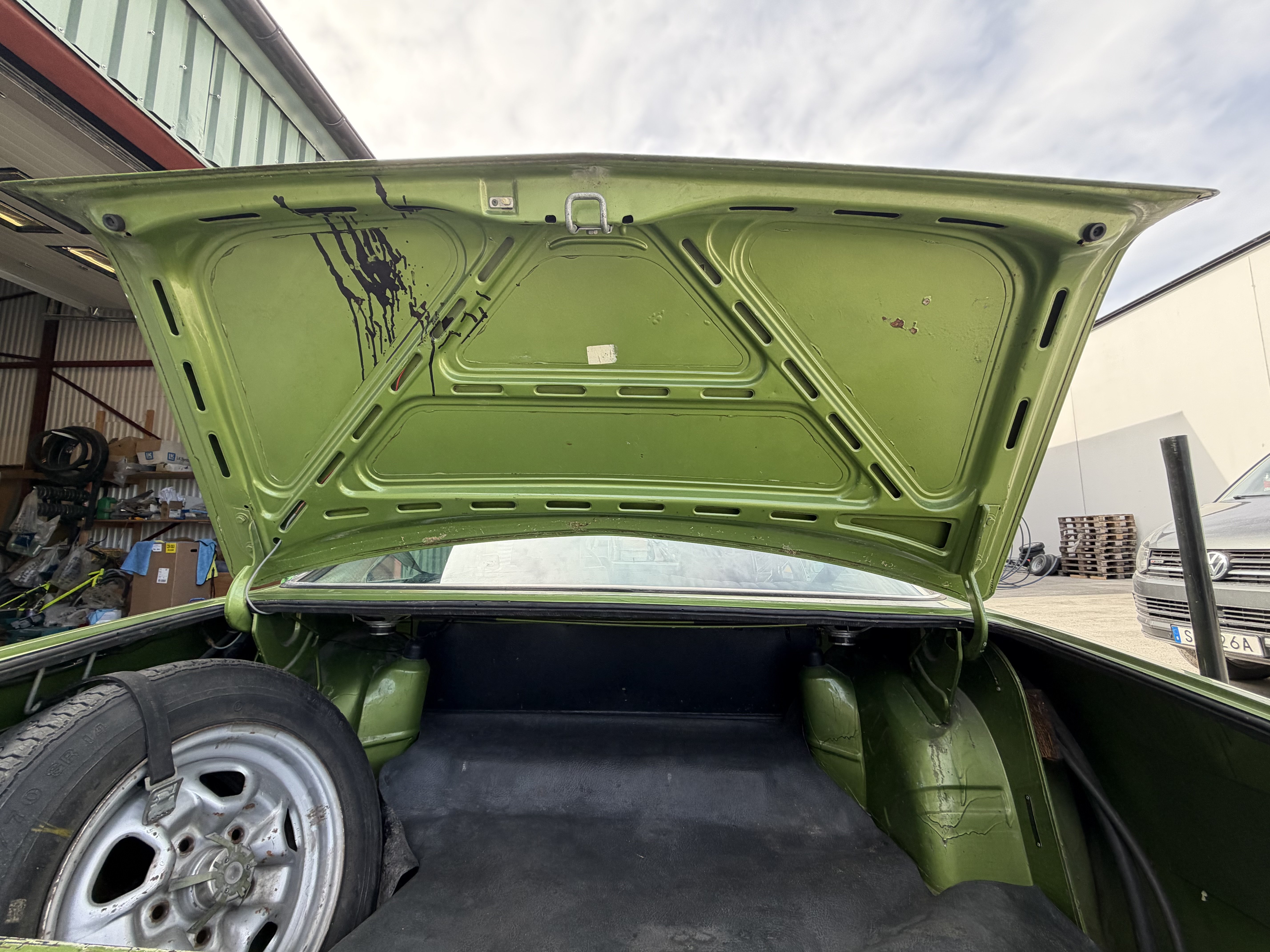 Vehicle Image 30