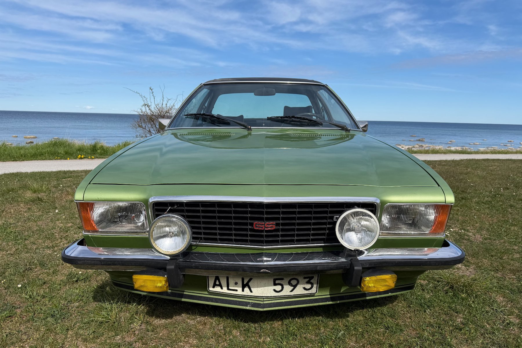 Vehicle Image 35