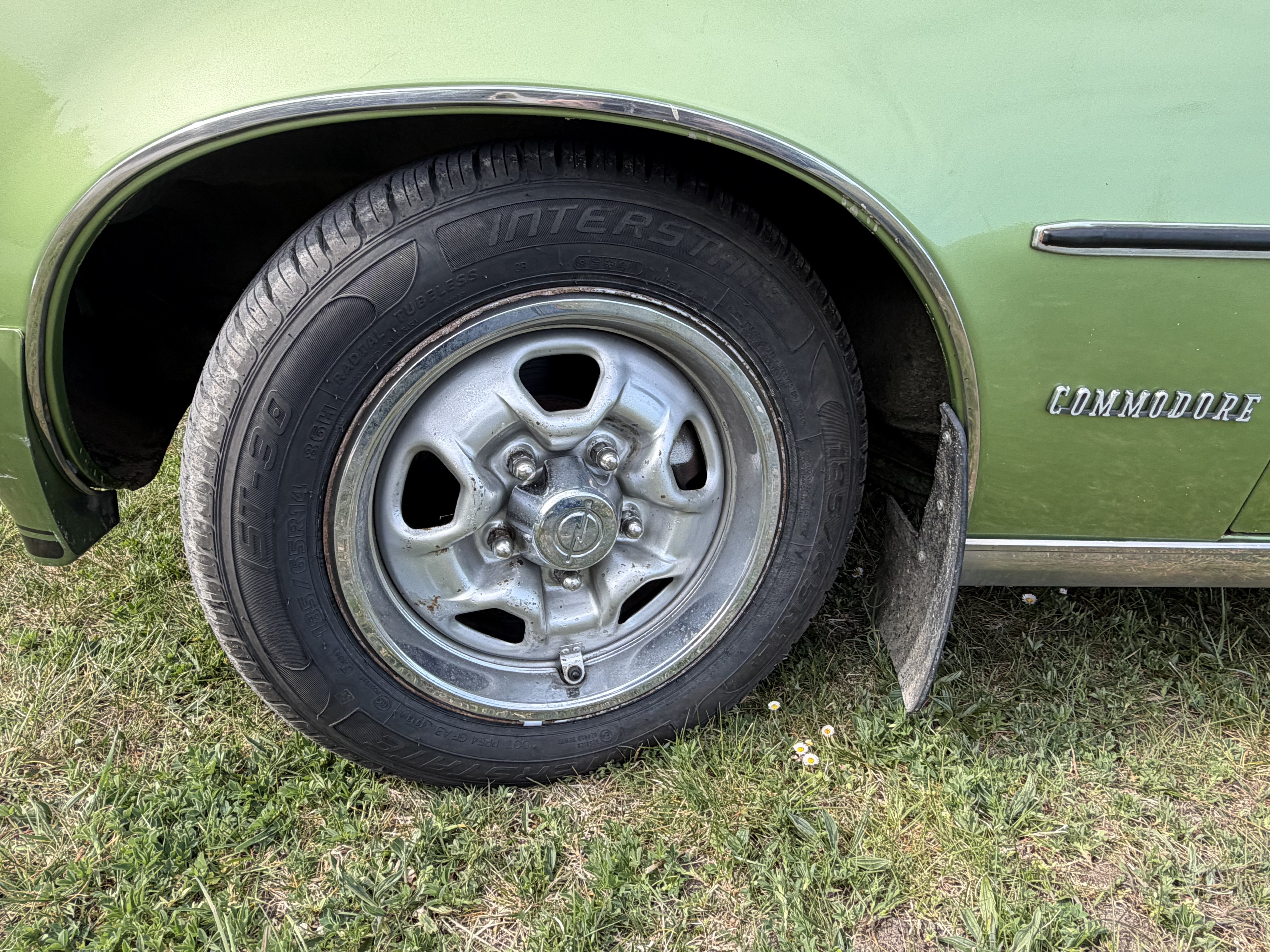 Vehicle Image 48