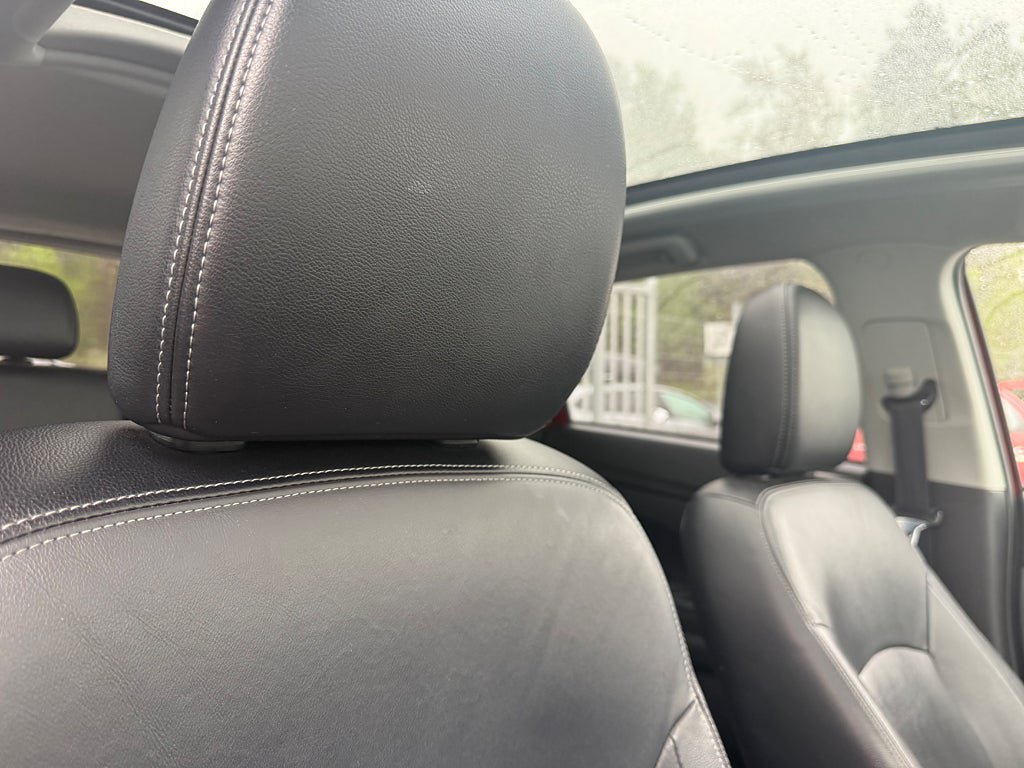 Vehicle Image 11