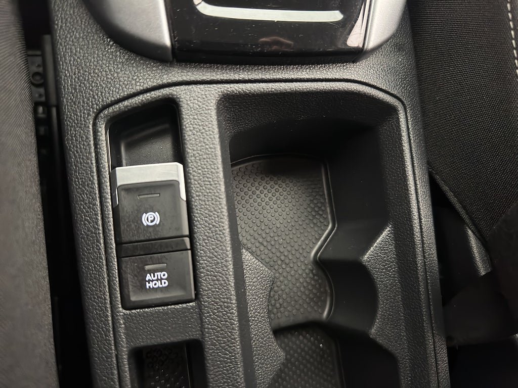 Vehicle Image 24