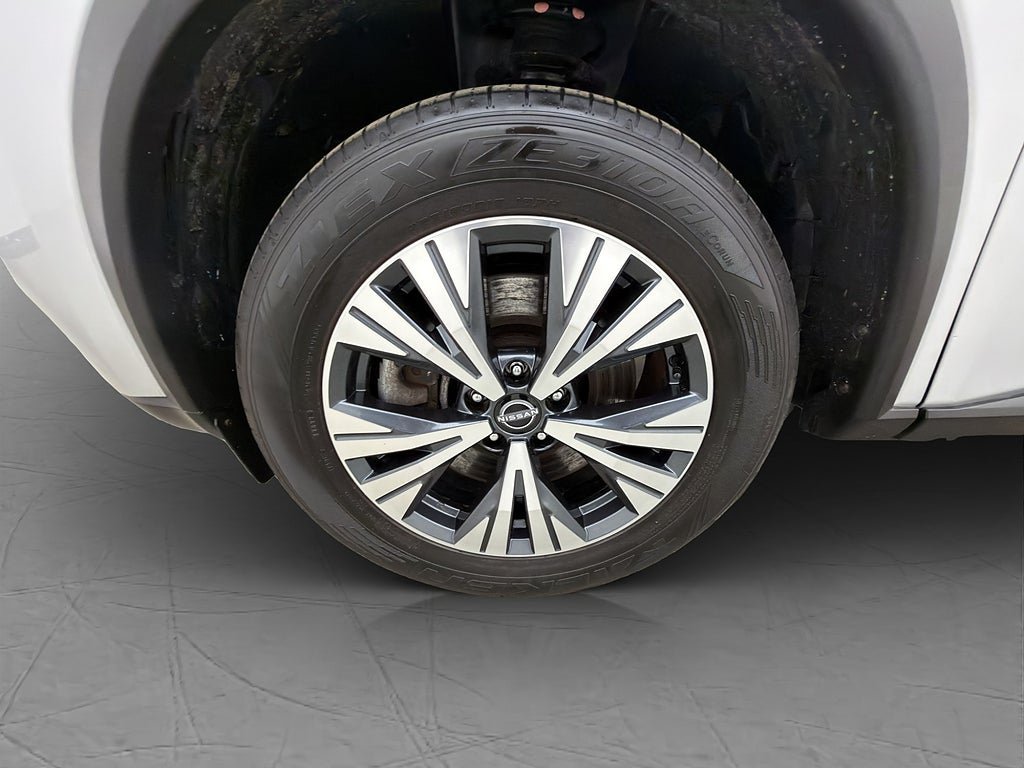 Vehicle Image 30