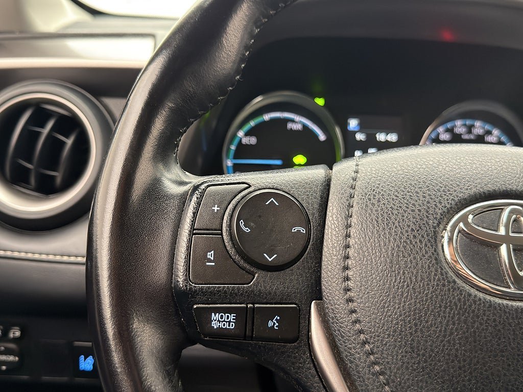 Vehicle Image 17
