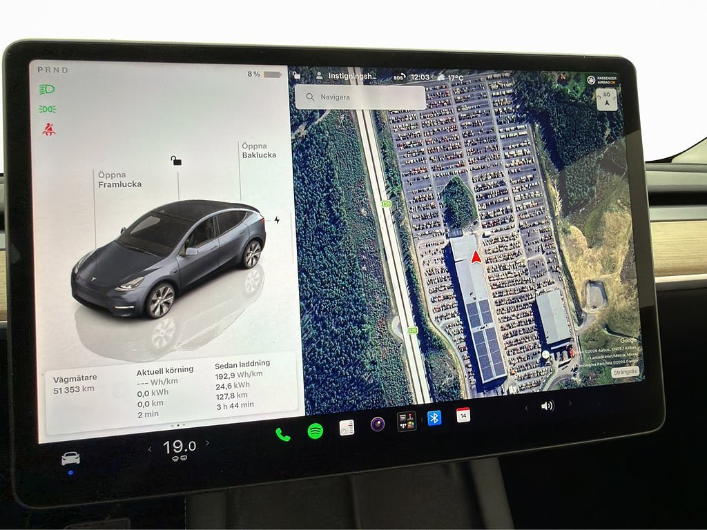 Vehicle Image 15