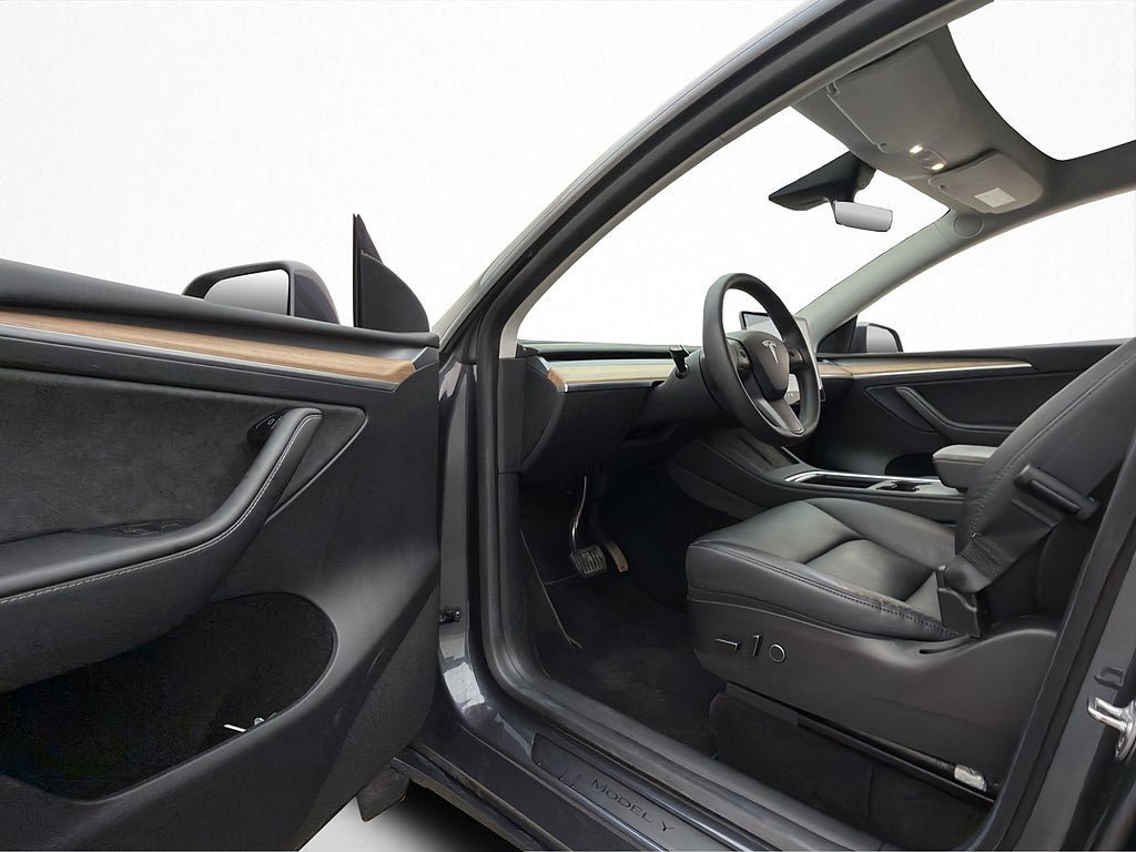 Vehicle Image 31