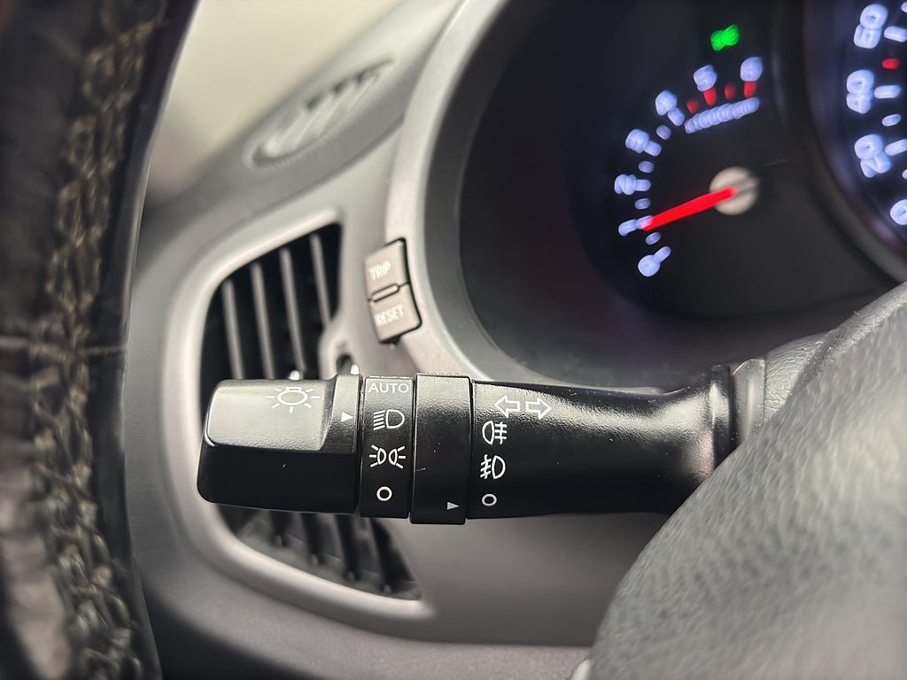 Vehicle Image 27