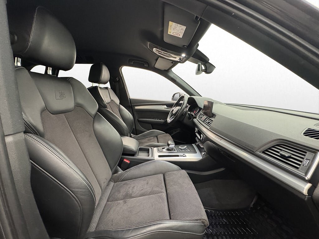 Vehicle Image 35