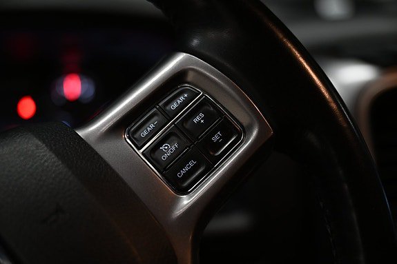 Vehicle Image 34