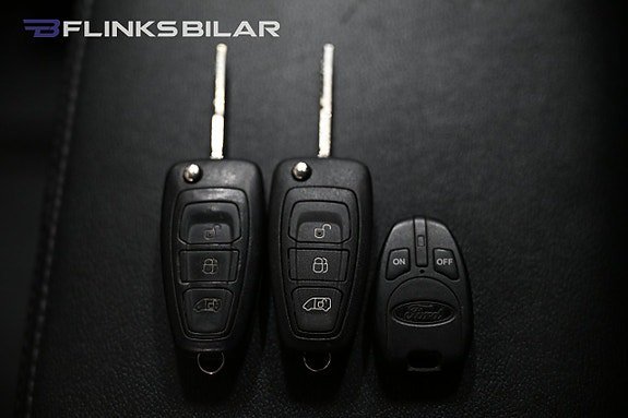 Vehicle Image 32