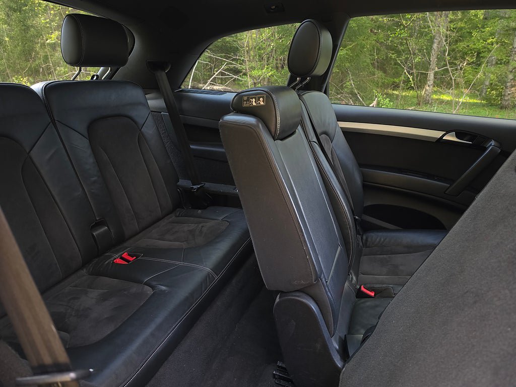 Vehicle Image 19