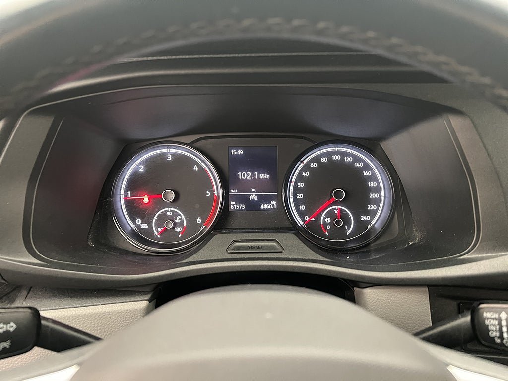 Vehicle Image 23