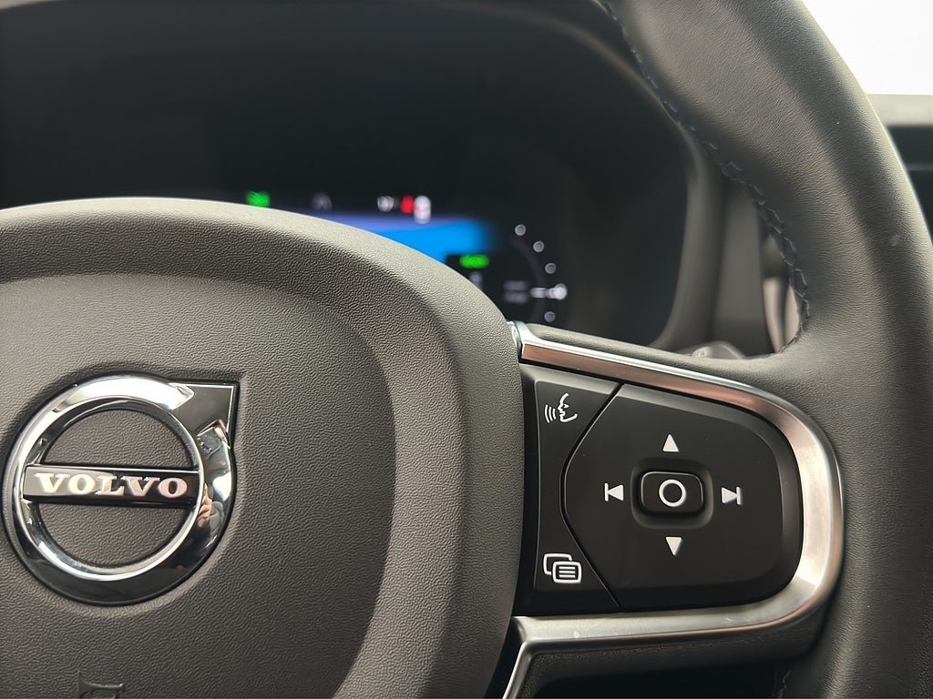 Vehicle Image 29