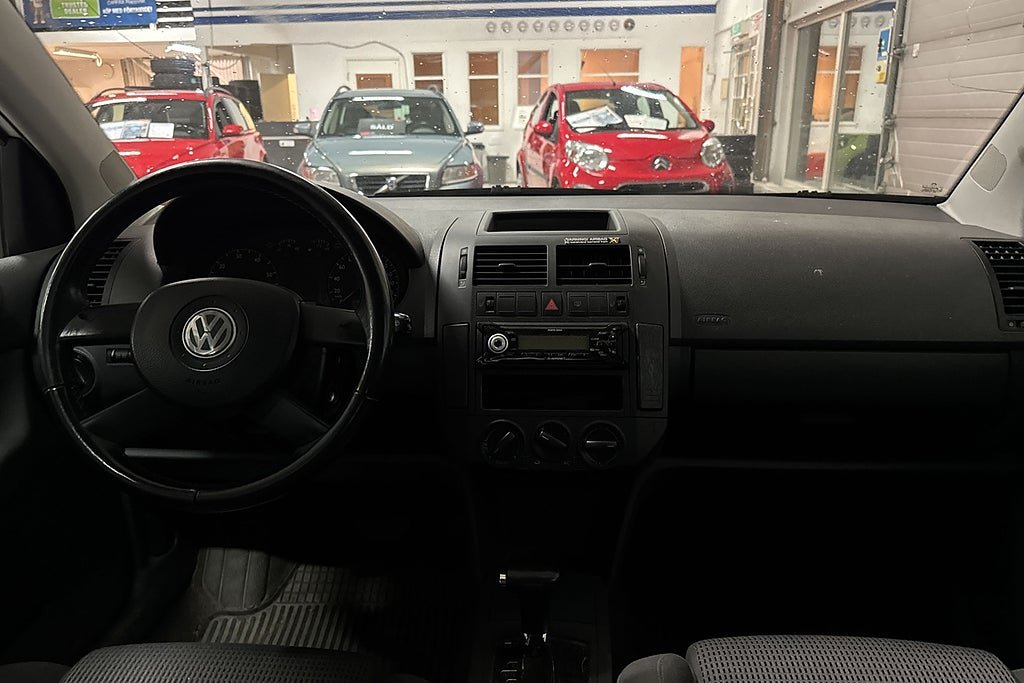 Vehicle Image 11