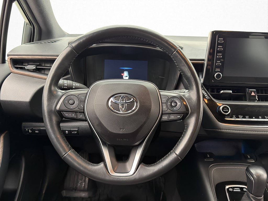 Vehicle Image 13