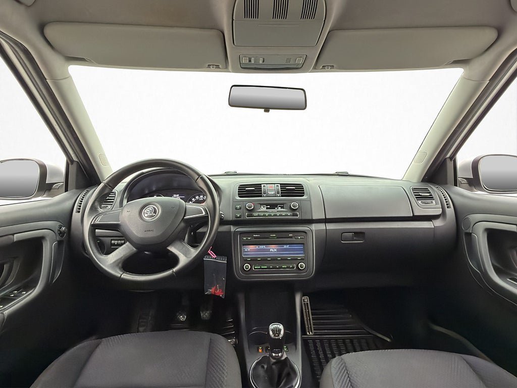 Vehicle Image 13