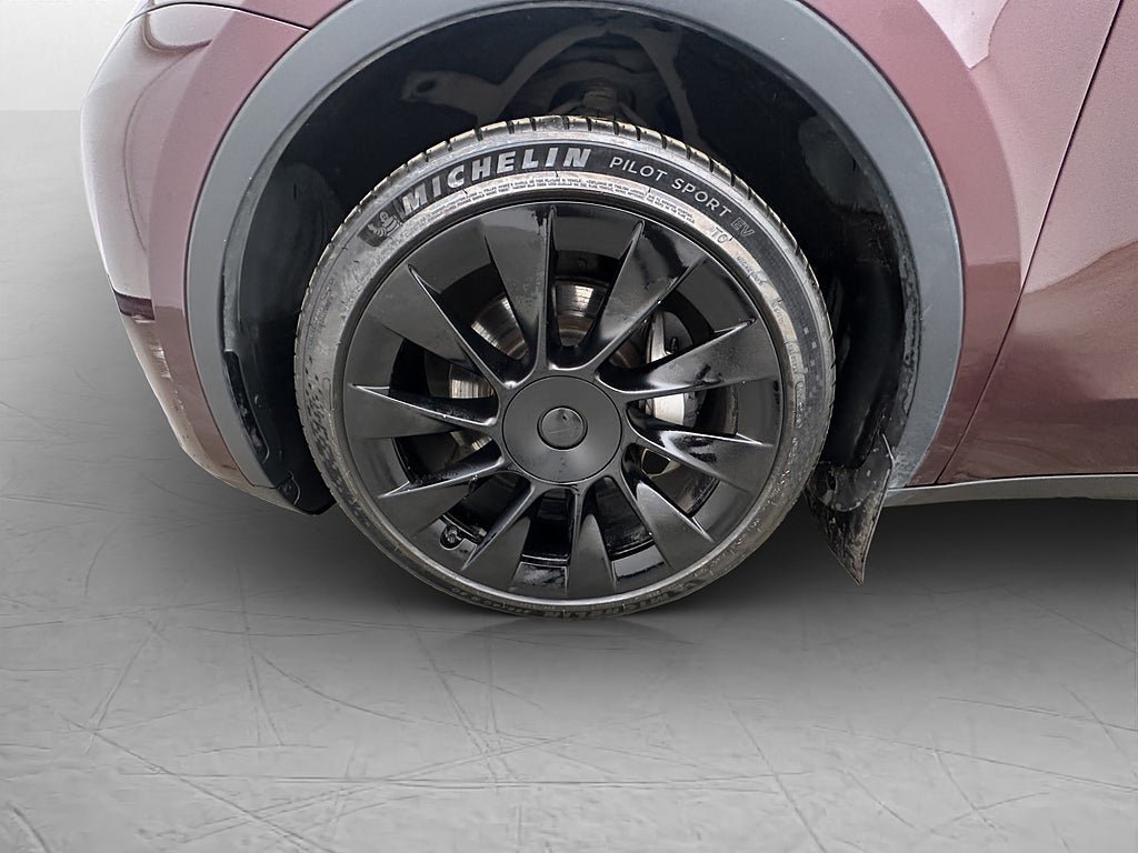 Vehicle Image 30
