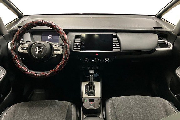 Vehicle Image 11