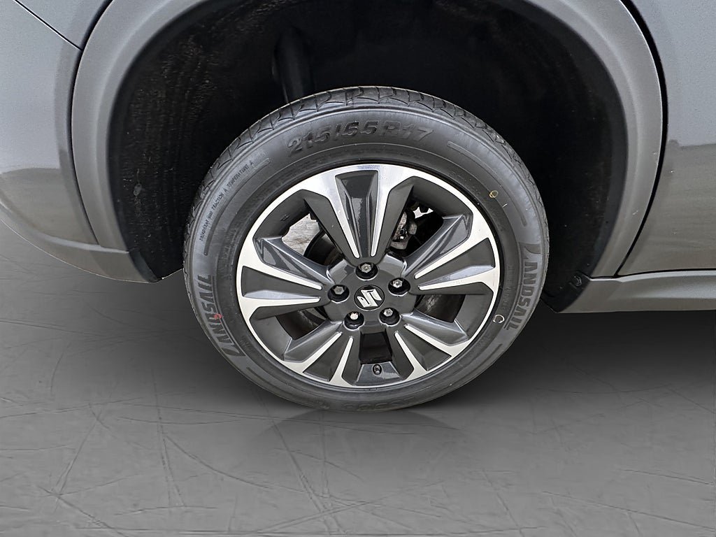 Vehicle Image 30