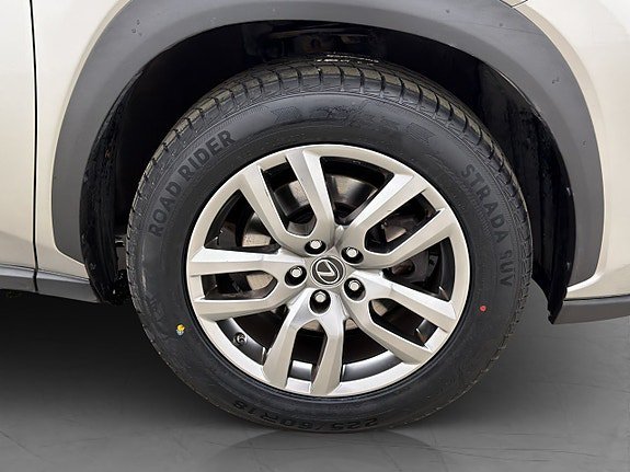 Vehicle Image 31