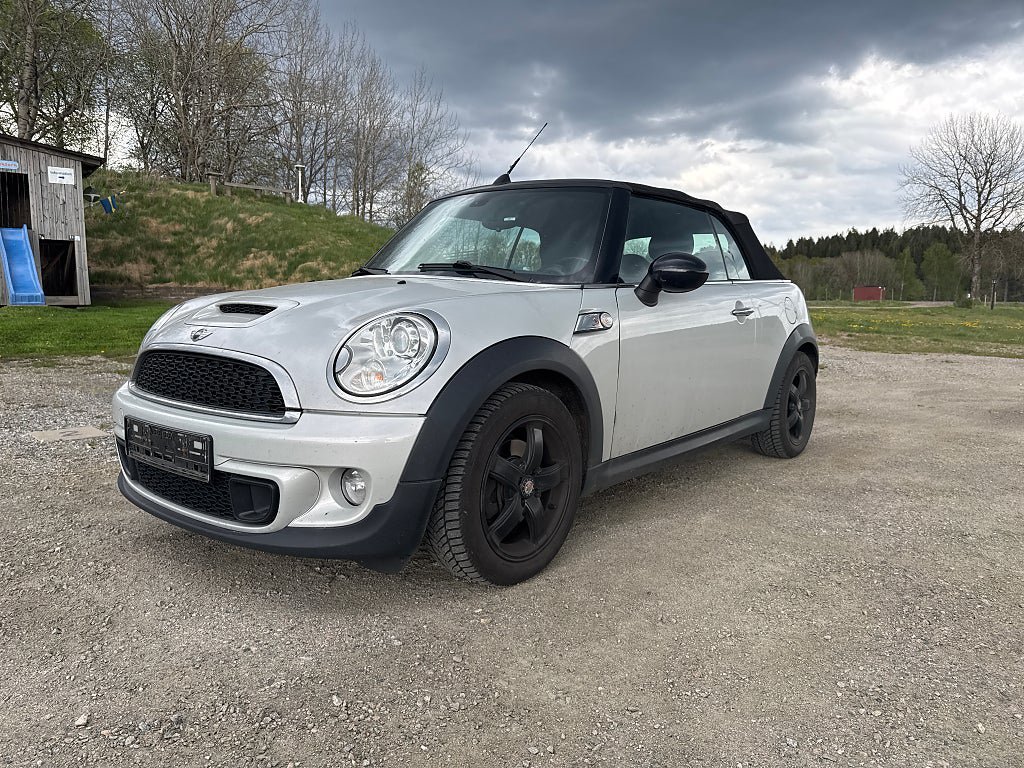 Vehicle Image 24