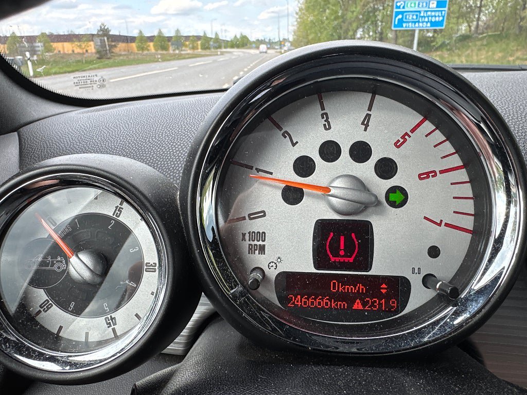 Vehicle Image 27