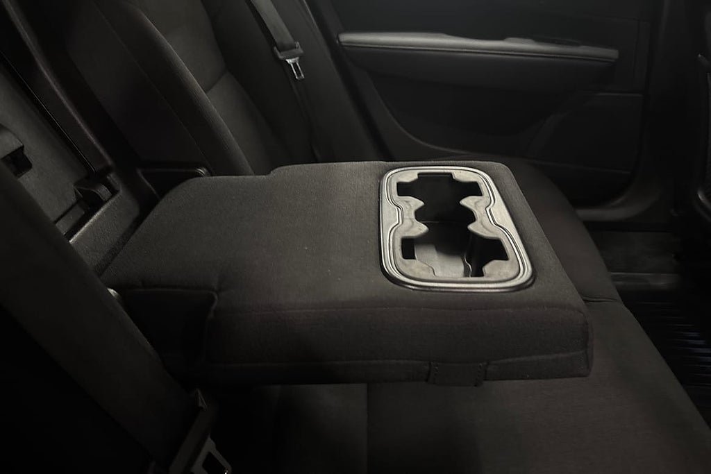 Vehicle Image 17