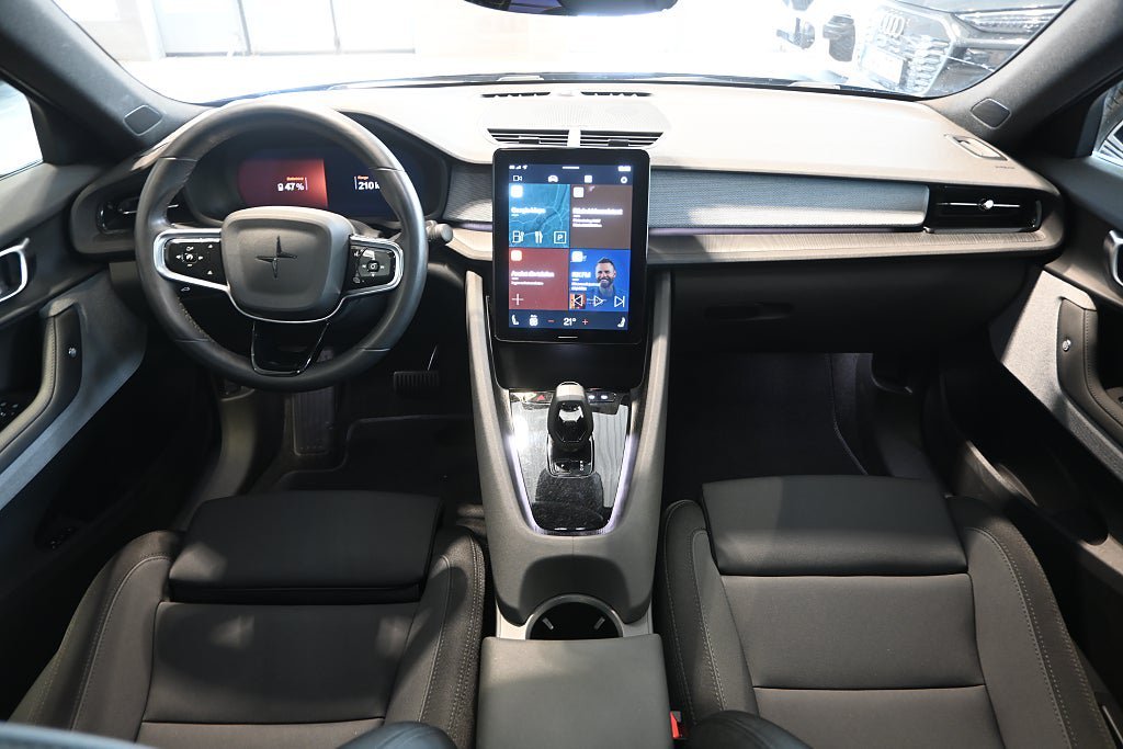 Vehicle Image 11