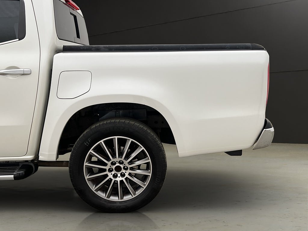 Vehicle Image 33