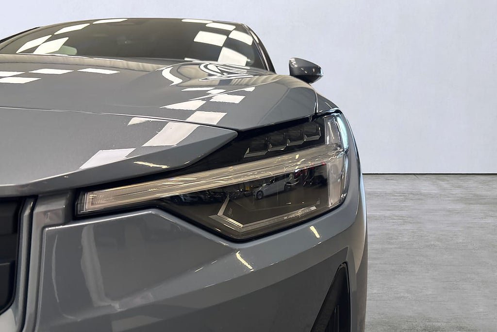 Vehicle Image 23