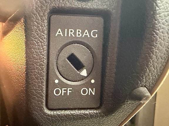Vehicle Image 24