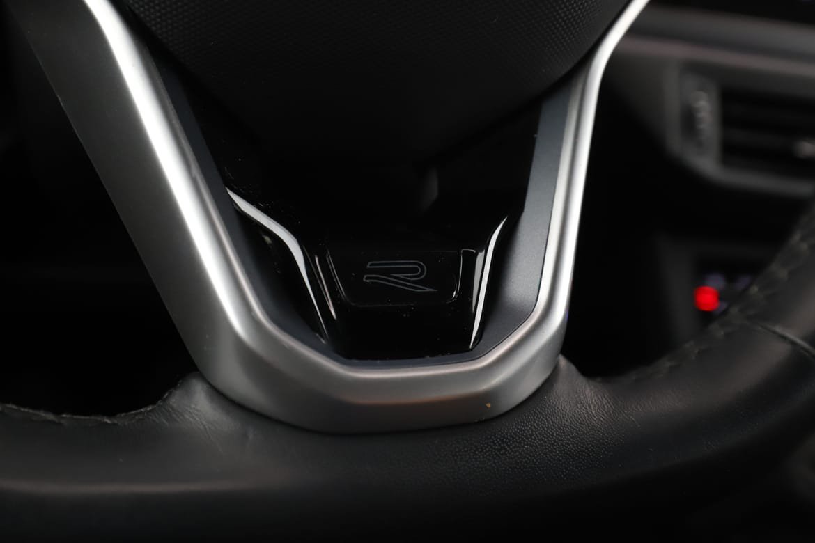 Vehicle Image 24