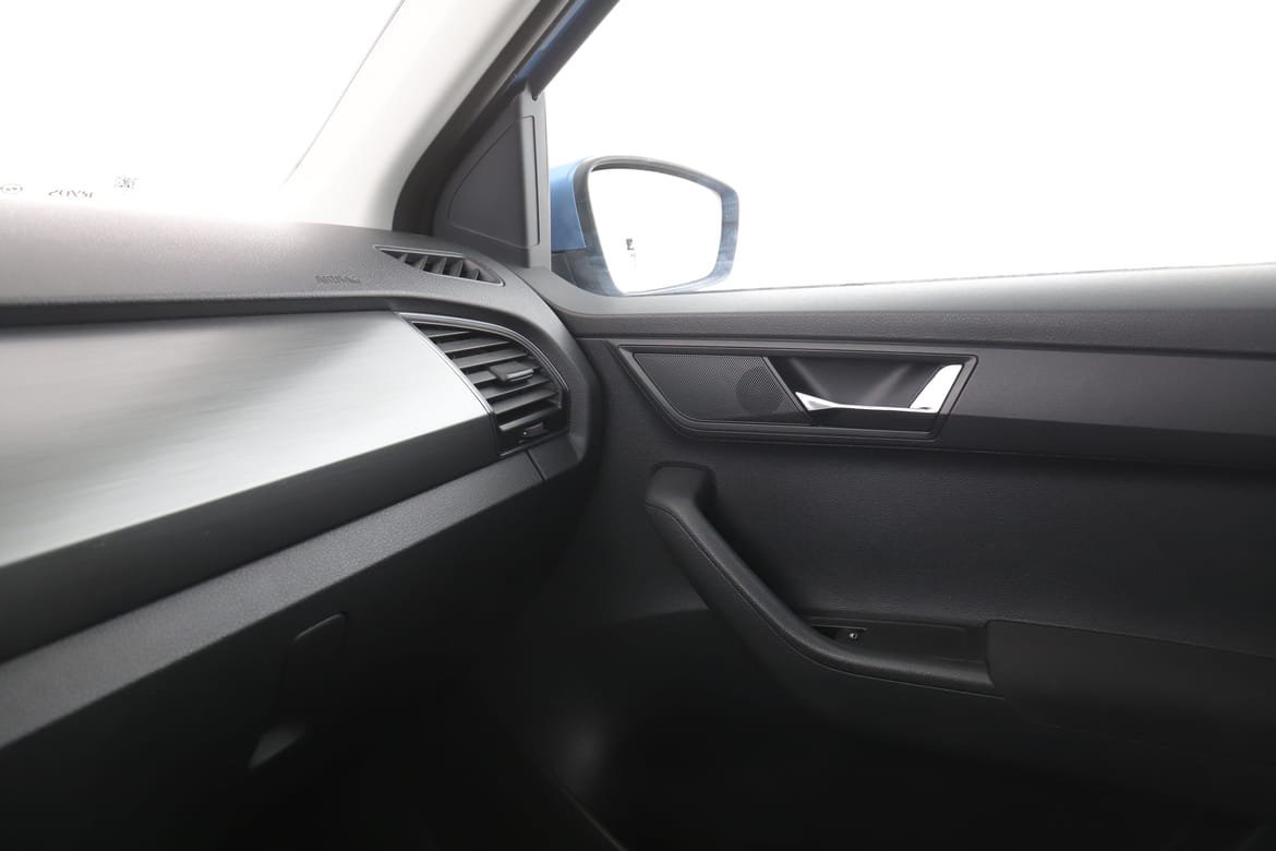 Vehicle Image 31