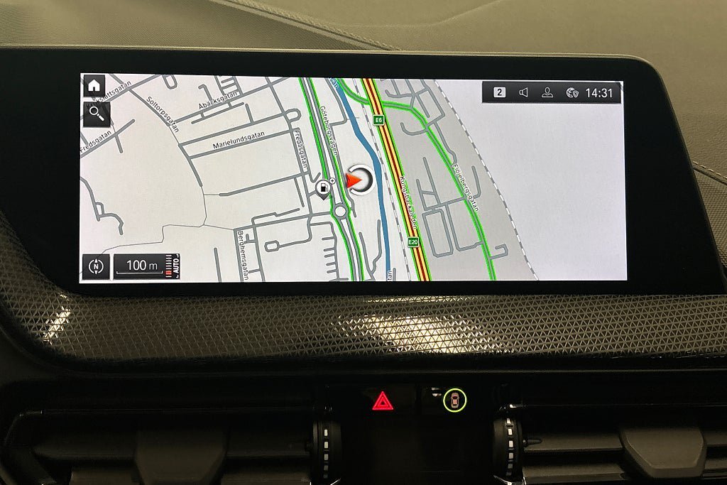 Vehicle Image 13