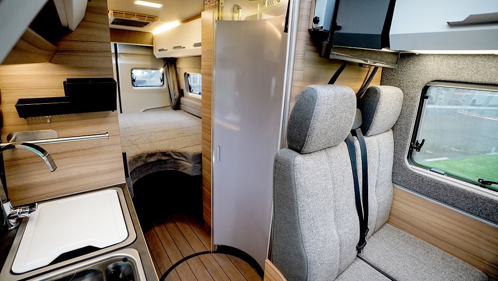 Vehicle Image 35