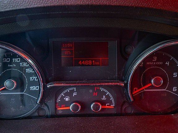 Vehicle Image 20
