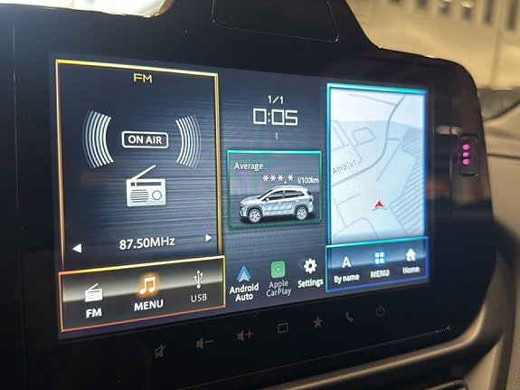 Vehicle Image 11