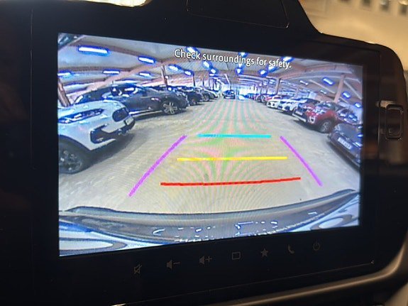 Vehicle Image 17