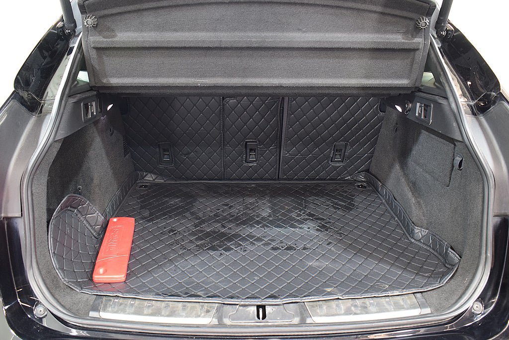 Vehicle Image 28