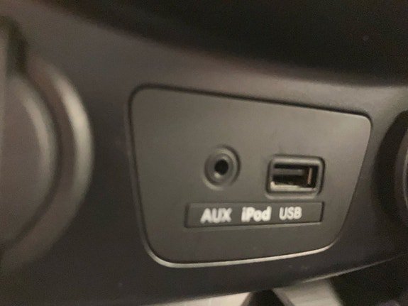 Vehicle Image 22