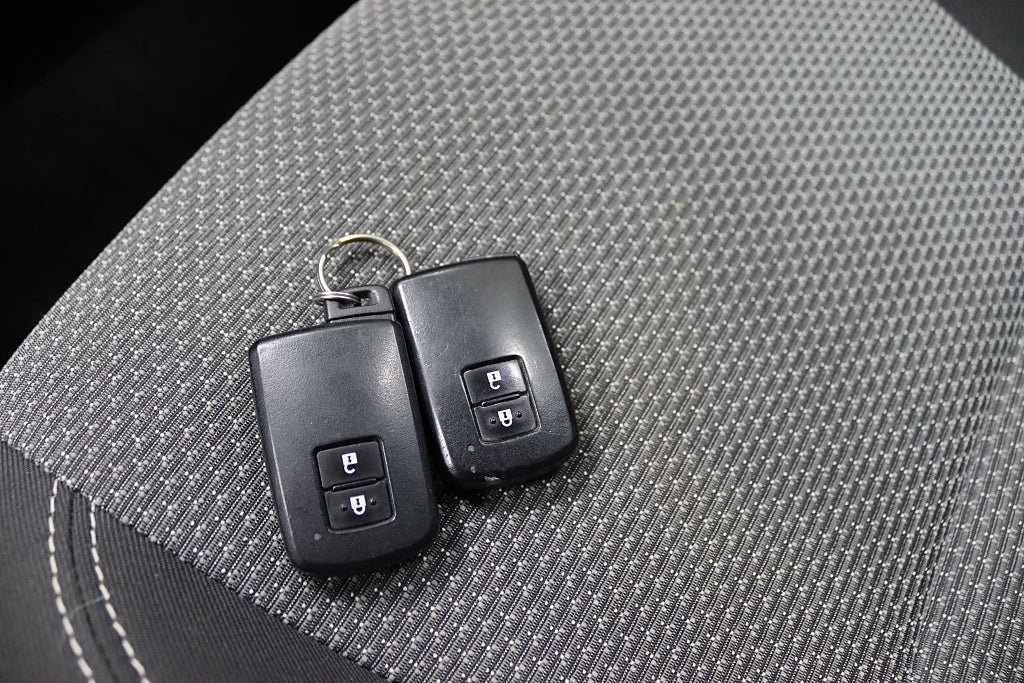 Vehicle Image 21